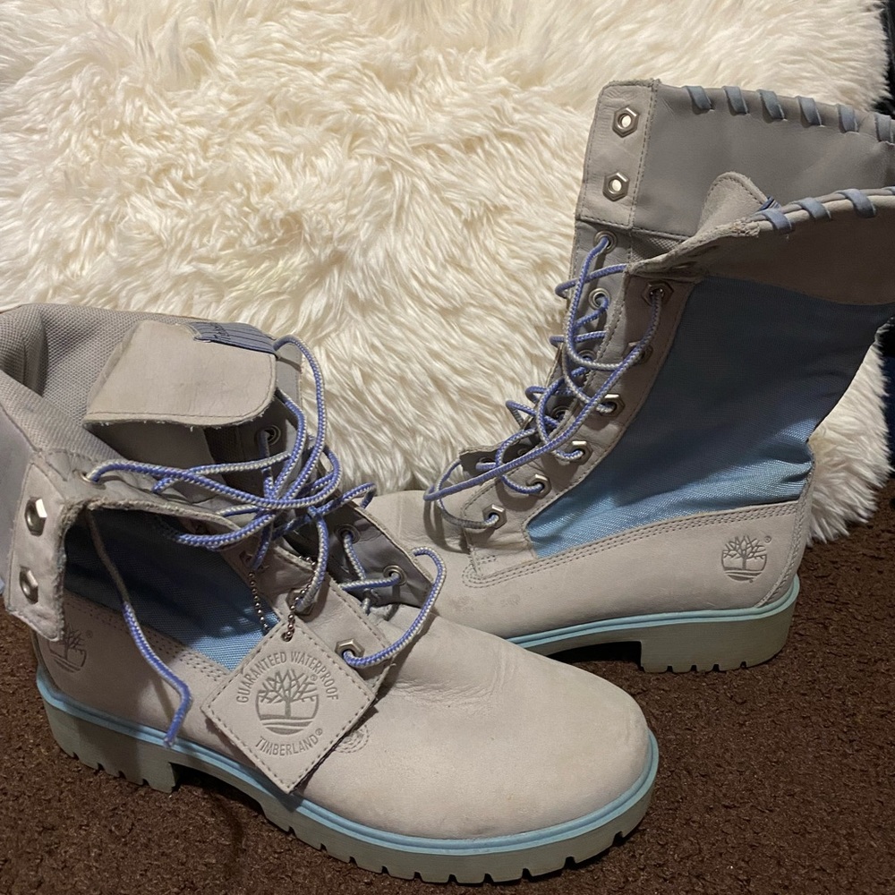 USED womens Timberlands